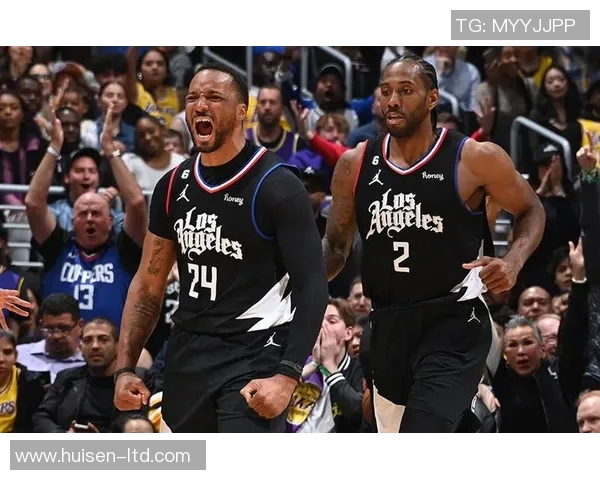 快船小前锋乔治因脚踝受伤休战两周，球队前景堪忧