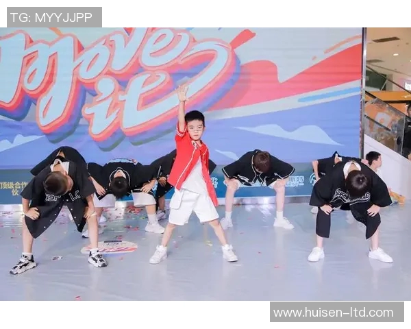 西安街舞队整体压制现象解析与发展趋势探讨 西安街舞队整体压制现象解析与发展趋势探讨